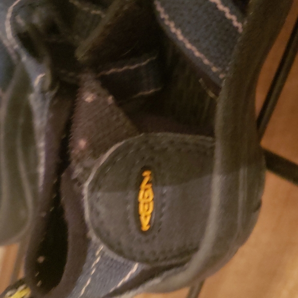 Keen sandals - Picture 3 of 5